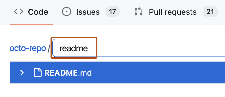 Capture d’écran de la barre de recherche permettant de trouver un fichier dans un dépôt. La barre de recherche contient le terme « readme » et sous la barre de recherche se trouve un lien vers le fichier qui est le résultat de la recherche, « README.md ». La barre de recherche est encadrée en orange foncé.