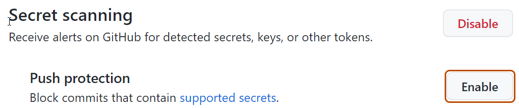 Captura de pantalla de la sección "Secret scanning". El botón "Habilitar" aparece resaltado en un contorno naranja oscuro en la sección “Insertar protección”.