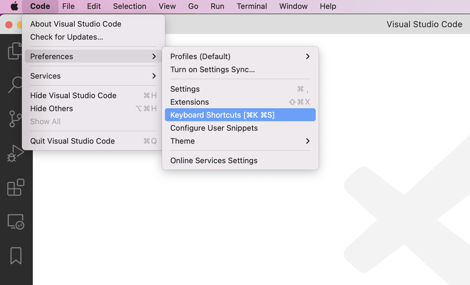 Visual Studio Code 中菜单栏的屏幕截图，其中展开了“代码”菜单。 在“首选项”子菜单中，“键盘快捷方式”选项以蓝色突出显示。