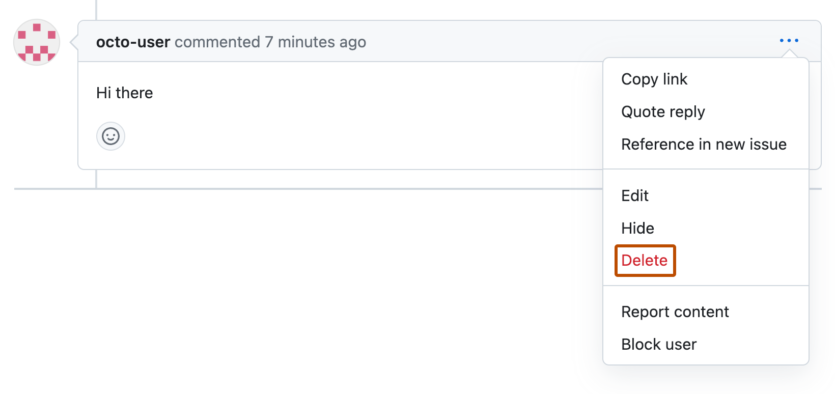 Screenshot eines Pull Request-Kommentars von octo-user. Unter einem Symbol mit drei horizontalen Punkten wird ein Dropdownmenü erweitert, und „Löschen“ ist orangefarben umrandet.