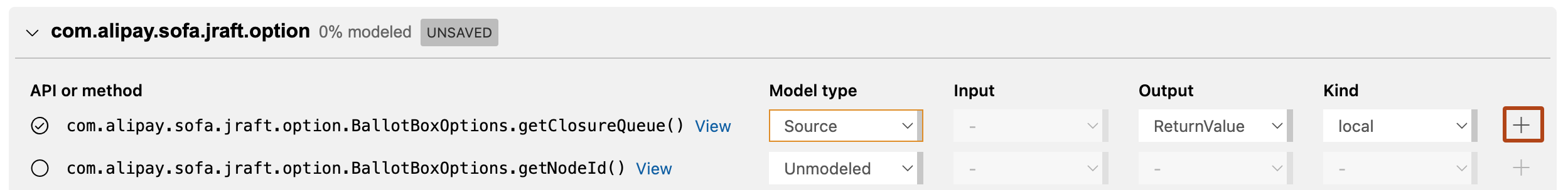 Captura de tela do modo de exibição "Modo de dependência" do editor de pacotes de modelos do CodeQL no Visual Studio Code mostrando os métodos públicos disponíveis no pacote "com.alipay.soft.jraft.option" pronto para modelagem. A opção "Exibir" para o primeiro método está realçada com um contorno laranja-escuro.