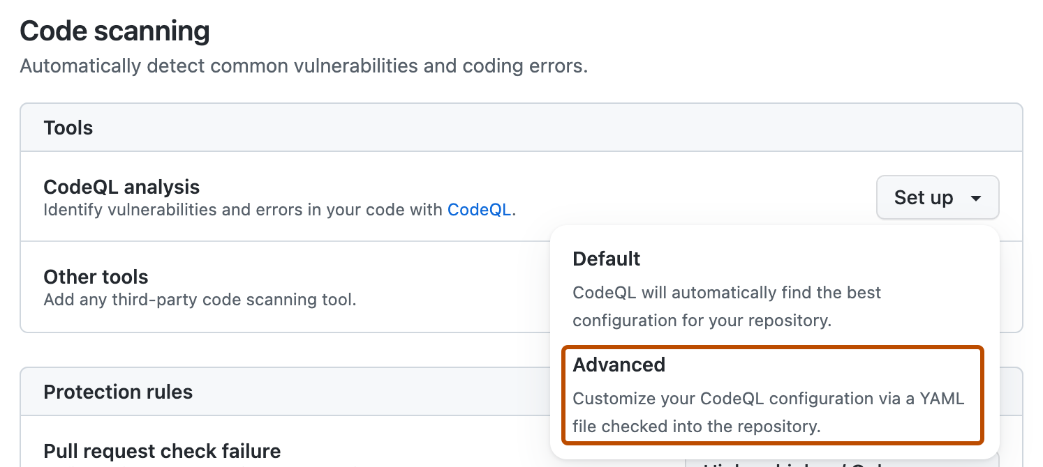 Captura de pantalla de la sección "Code scanning" de la configuración "Seguridad y análisis del código". El botón "Configuración avanzada" está resaltado con un contorno naranja.