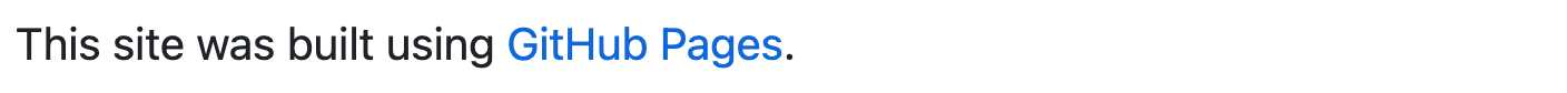 Captura de tela do GitHub Markdown renderizado mostrando como o texto entre aspas invertidas, "GitHub Pages", aparece como um hiperlink azul.